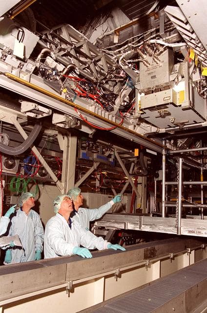 NASA image: KSC-01pp1567
