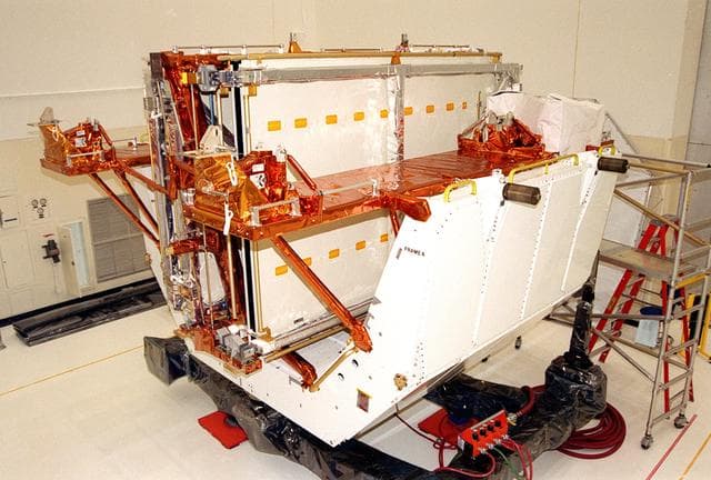 NASA image: KSC-01pp1636