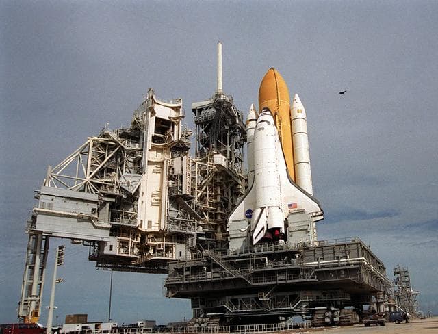 NASA image: KSC-01pp1641