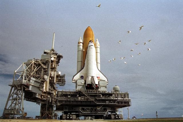 NASA image: KSC-01pp1642