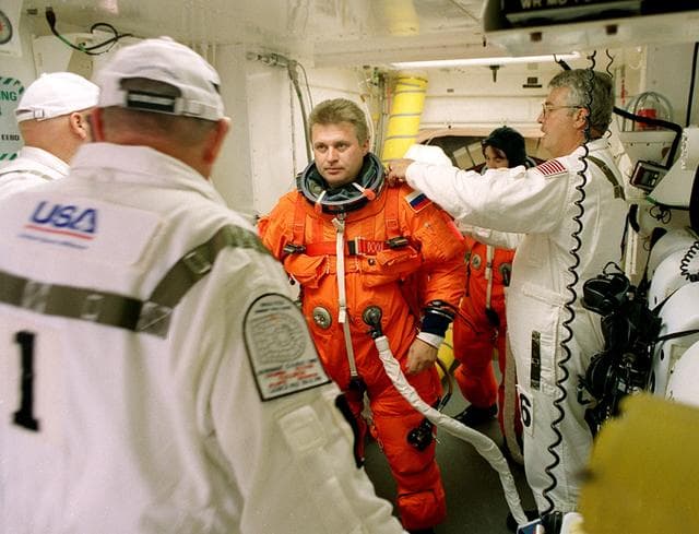 NASA image: KSC-01pp1814