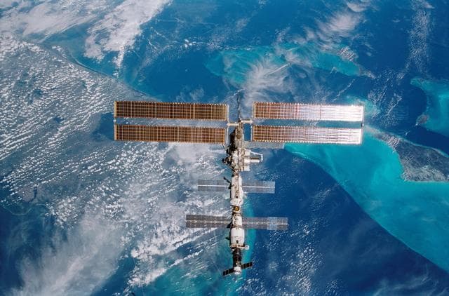 NASA image: KSC-02D-024