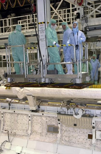NASA image: KSC-02PD1069