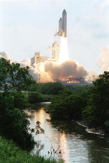 NASA image: KSC-02PP0914