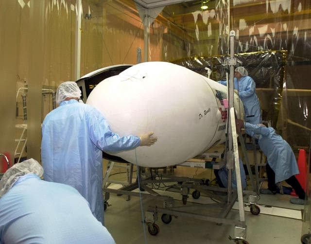 NASA image: KSC-02pd0087