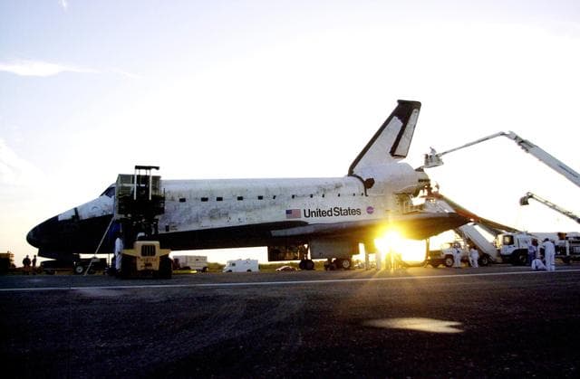 NASA image: KSC-02pd0269