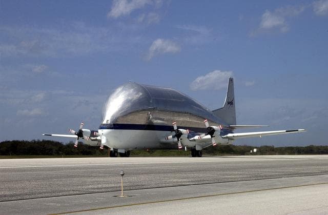 NASA image: KSC-02pd0285