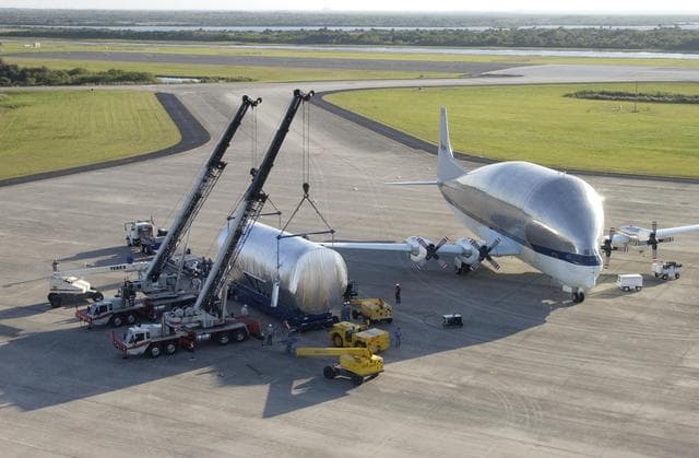 NASA image: KSC-02pd0288