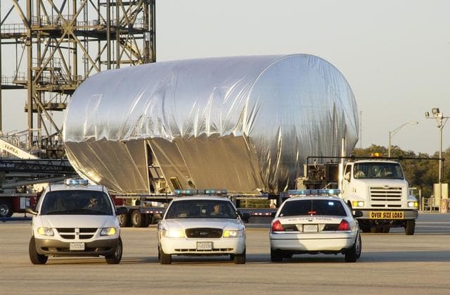 NASA image: KSC-02pd0289