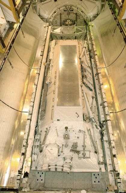 NASA image: KSC-02pd0379
