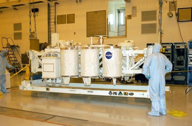 NASA image: KSC-02pd0418