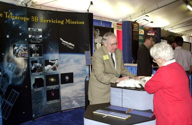 NASA image: KSC-02pd0622