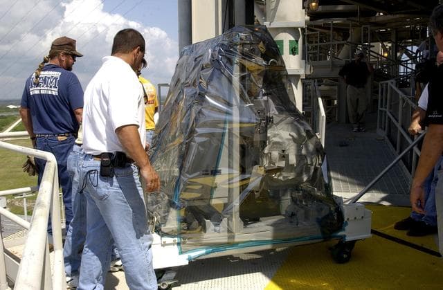NASA image: KSC-02pd0640