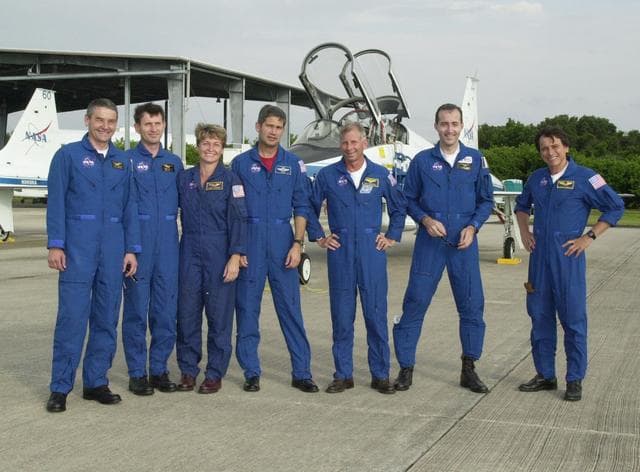 NASA image: KSC-02pd0674