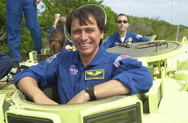NASA image: KSC-02pd0683