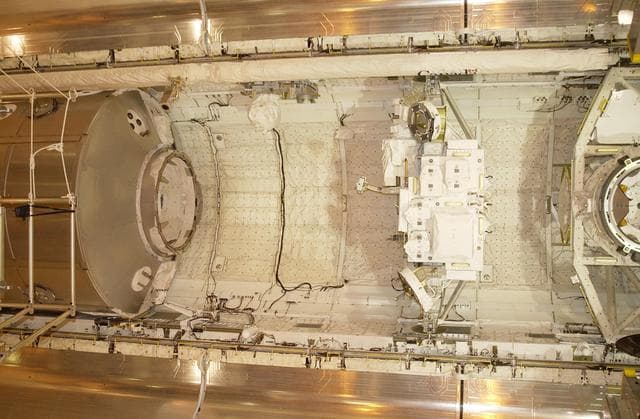 NASA image: KSC-02pd0775