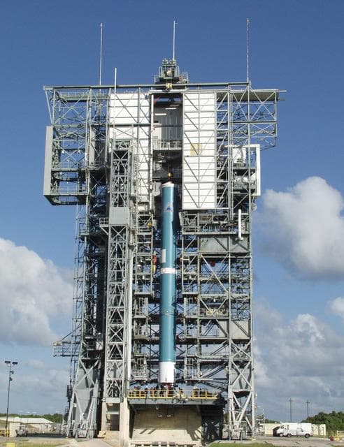 NASA image: KSC-02pd0793