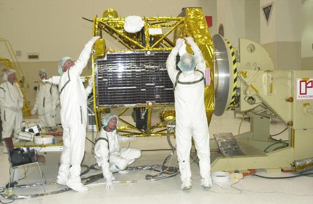 NASA image: KSC-02pd0798
