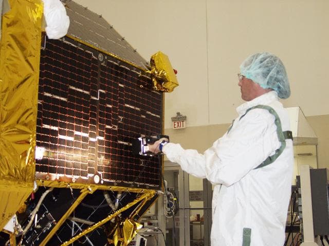 NASA image: KSC-02pd0803