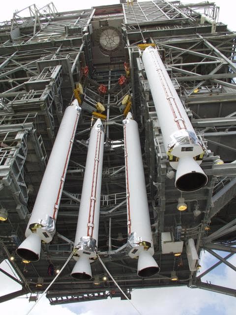 NASA image: KSC-02pd0809