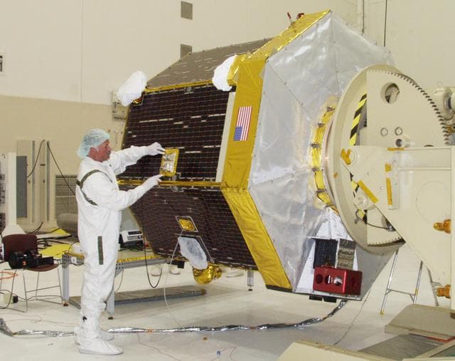NASA image: KSC-02pd0822
