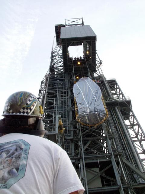 NASA image: KSC-02pd0890