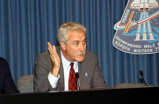 NASA image: KSC-02pd0907