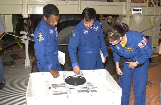 NASA image: KSC-02pd0931