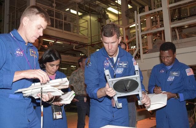 NASA image: KSC-02pd0932