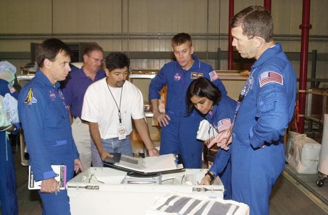 NASA image: KSC-02pd0933