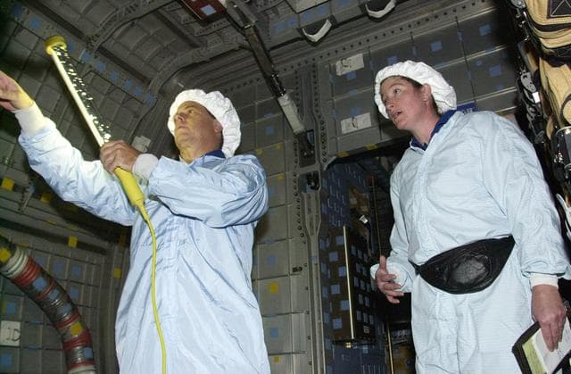 NASA image: KSC-02pd0941