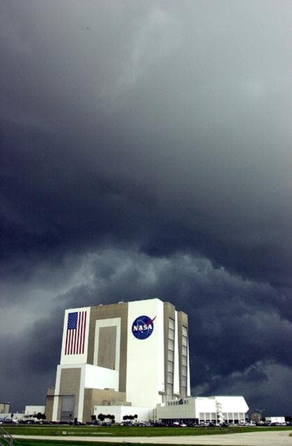 NASA image: KSC-02pd0996