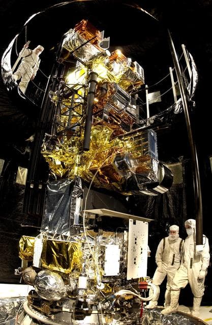 NASA image: KSC-02pd1000