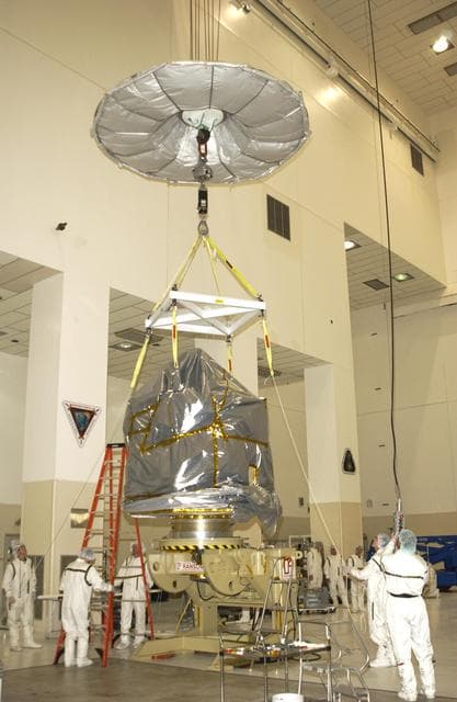 NASA image: KSC-02pd1003