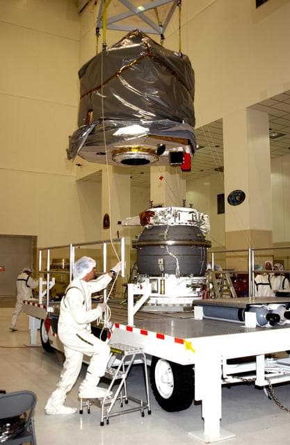 NASA image: KSC-02pd1007