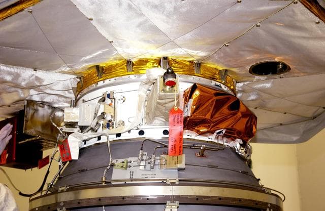 NASA image: KSC-02pd1015