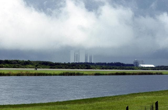 NASA image: KSC-02pd1022