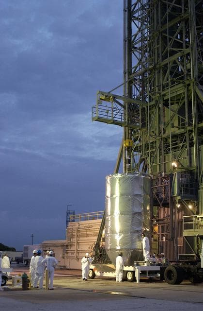 NASA image: KSC-02pd1031
