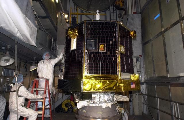 NASA image: KSC-02pd1076