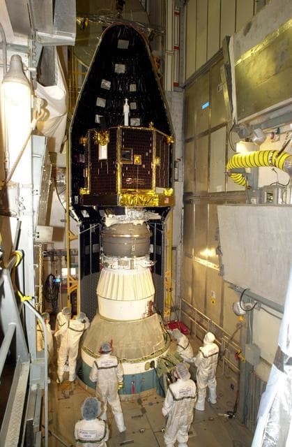 NASA image: KSC-02pd1077