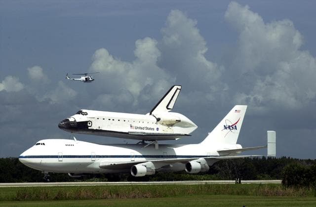 NASA image: KSC-02pd1095