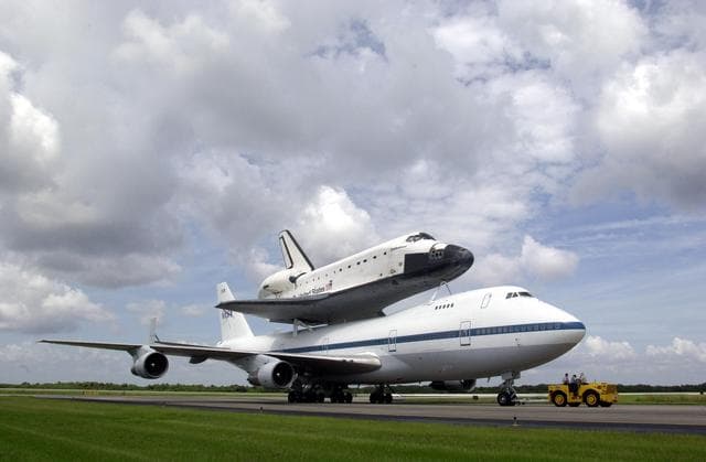 NASA image: KSC-02pd1097