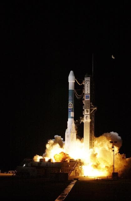 NASA image: KSC-02pd1123