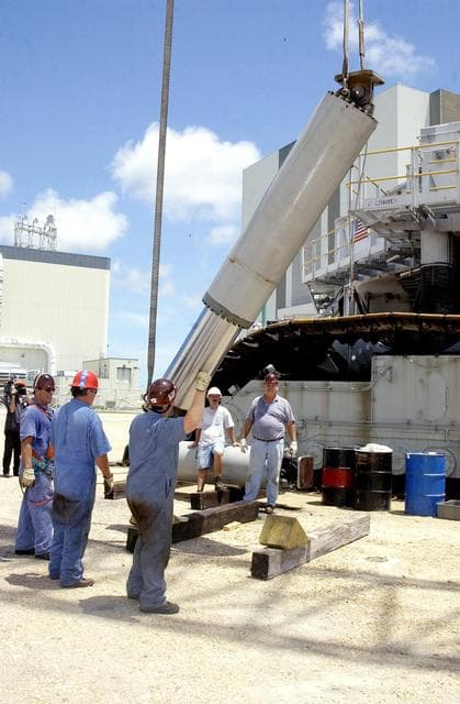 NASA image: KSC-02pd1186