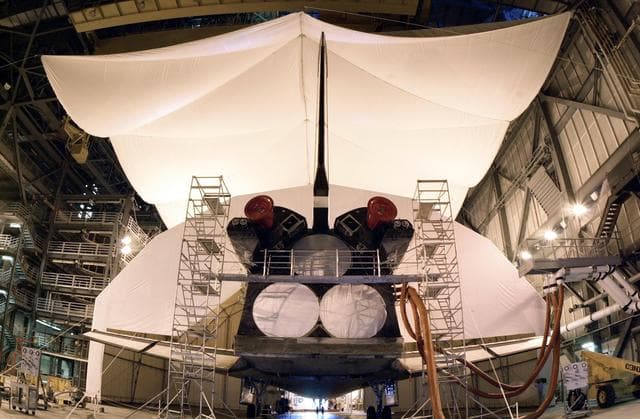 NASA image: KSC-02pd1196