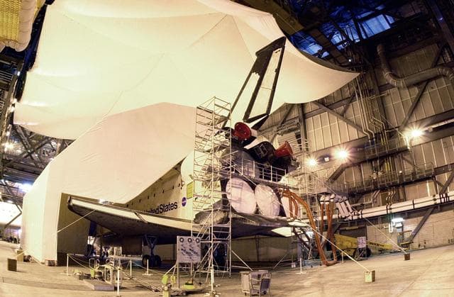 NASA image: KSC-02pd1197