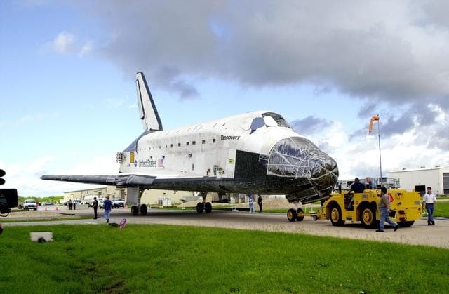 NASA image: KSC-02pd1200