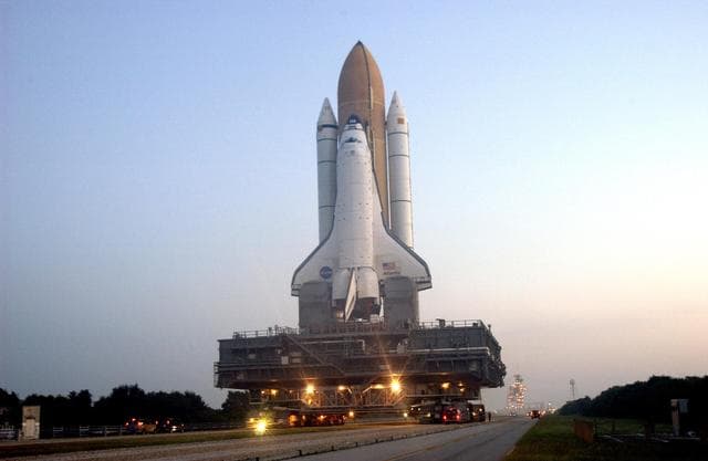 NASA image: KSC-02pd1290