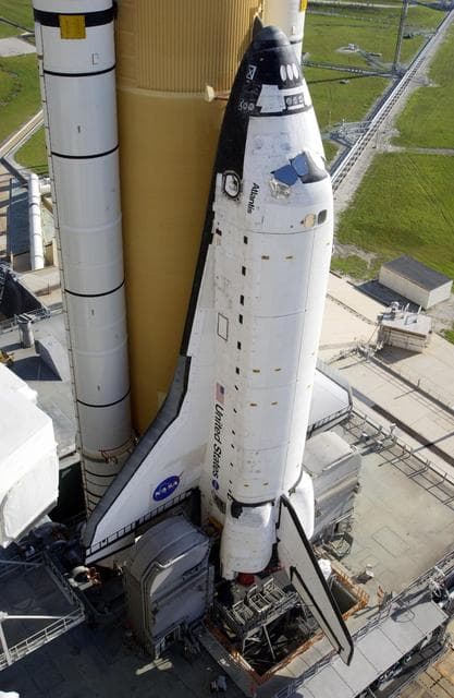 NASA image: KSC-02pd1293