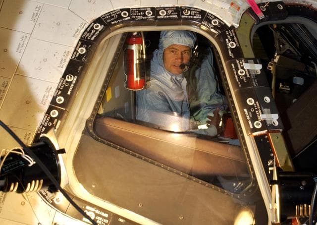 NASA image: KSC-02pd1326